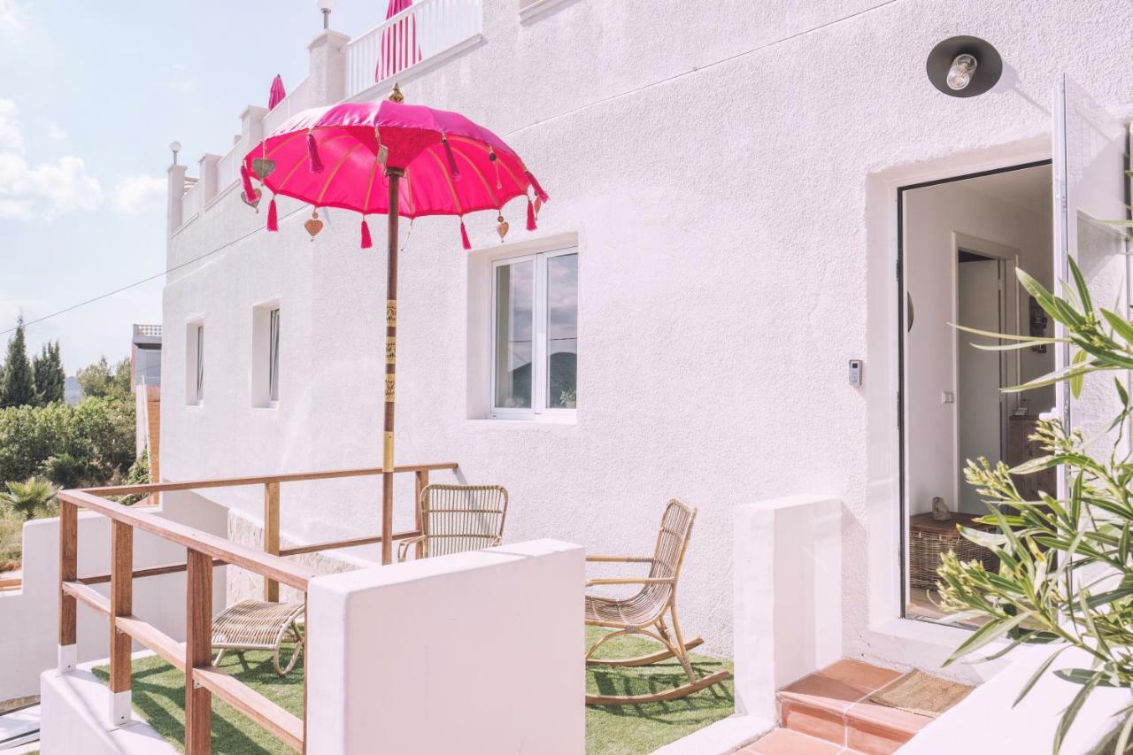 Apartamentos Catharina Maria Cala Llonga  Exterior foto